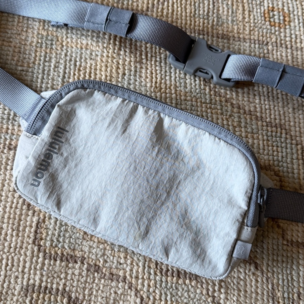 Lululemon Athletica Grey Belt Bag